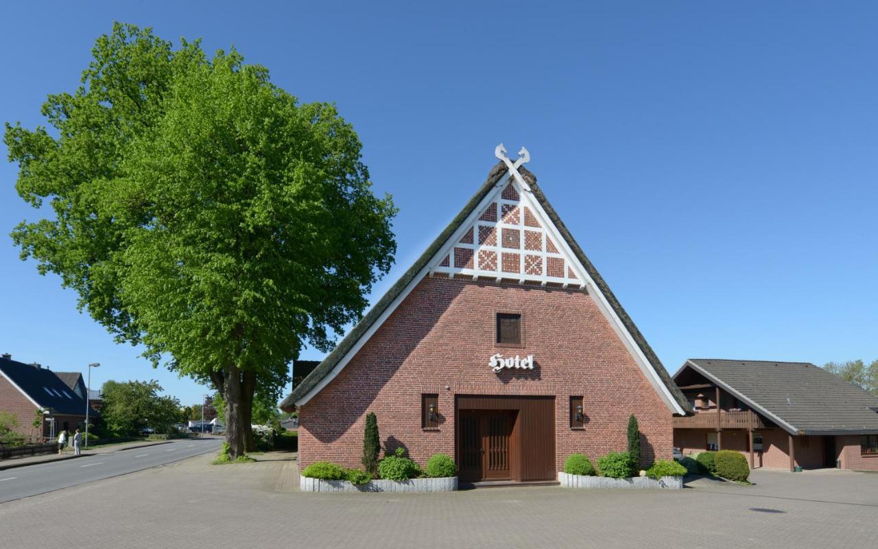 Landhotel Zur Eiche Buxtehude Exterior photo