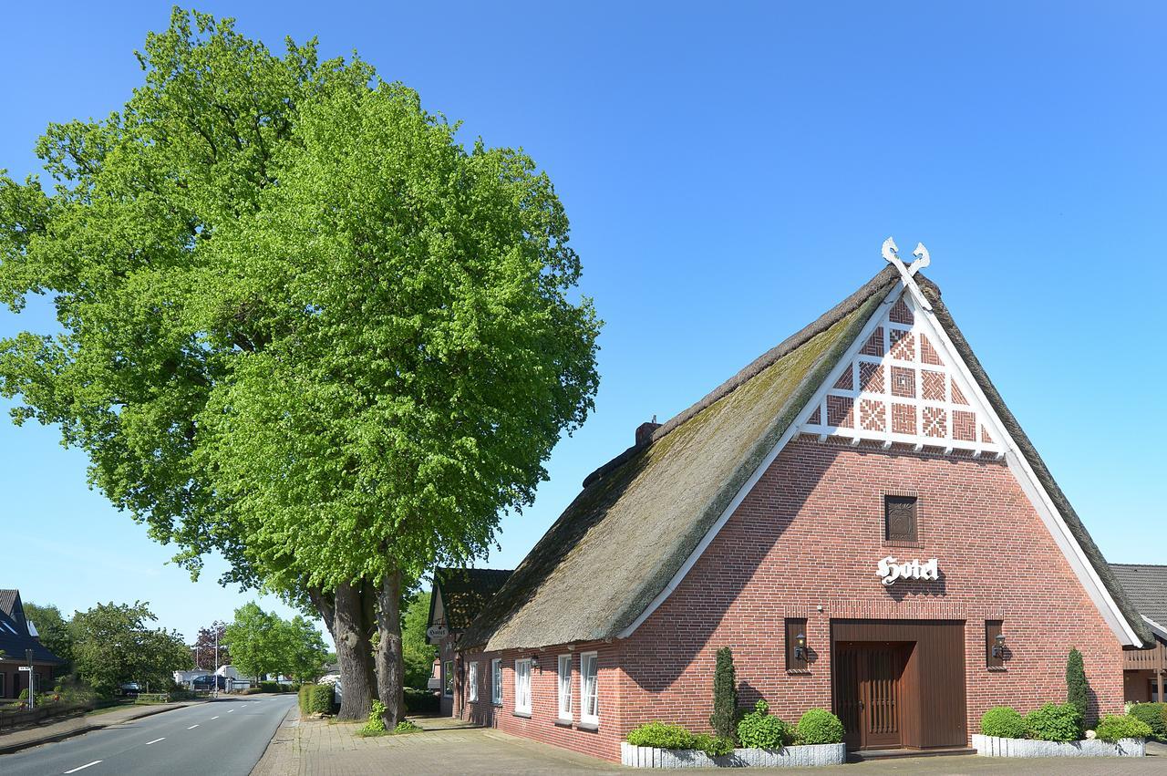 Landhotel Zur Eiche Buxtehude Exterior photo